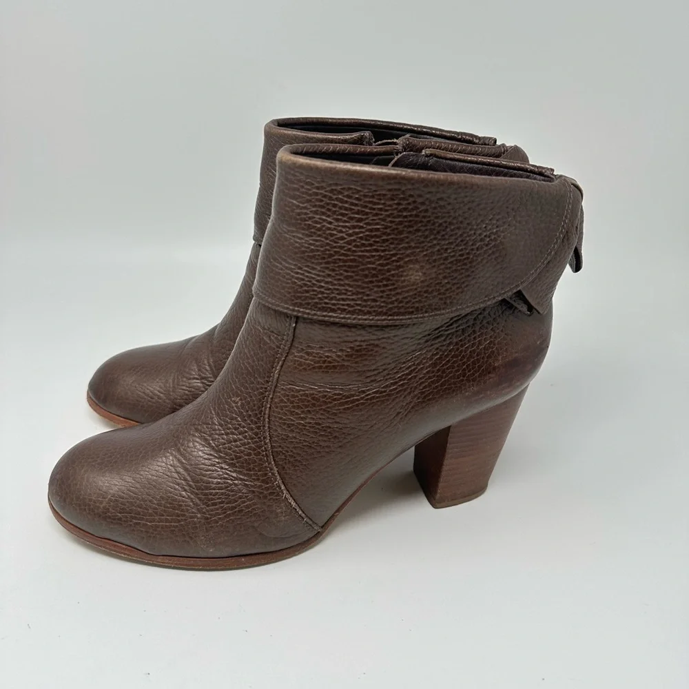 Kate Spade Women's Lanise Bow Back Bootie Sz 9.5M